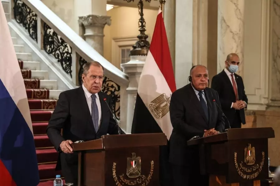 لافروف من القاهرة: عودة نظام الأسد إلى الجامعة العربية "مسألة دبلوماسية فنية"