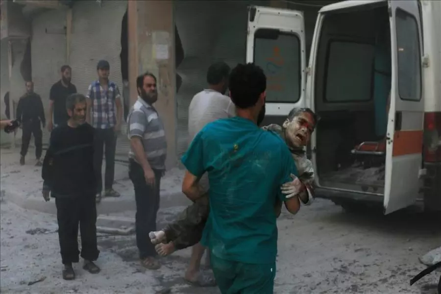السورية لحقوق الإنسان: مقتل 28 من الكوادر الطبية والدفاع المدني في شباط 2018