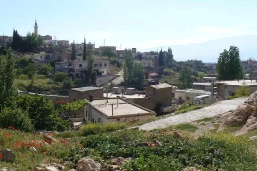 اشتباكات بين مسلحين تابعين للأسد في القلمون الغربي بسبب اختطاف فتاة