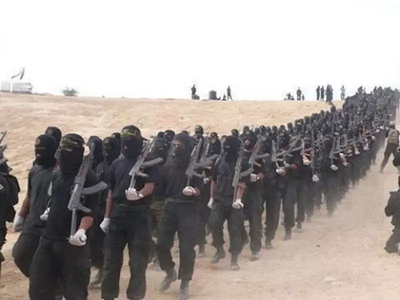 اختلاف قوة العقيد وأسباب الانتساب لتنظيم داعش