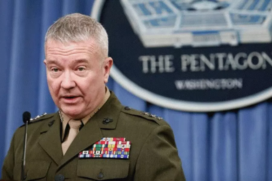 البنتاغون يعين الجنرال "فرانك ماكينزي" رئيسا جديدا للقيادة المركزية الأميركية