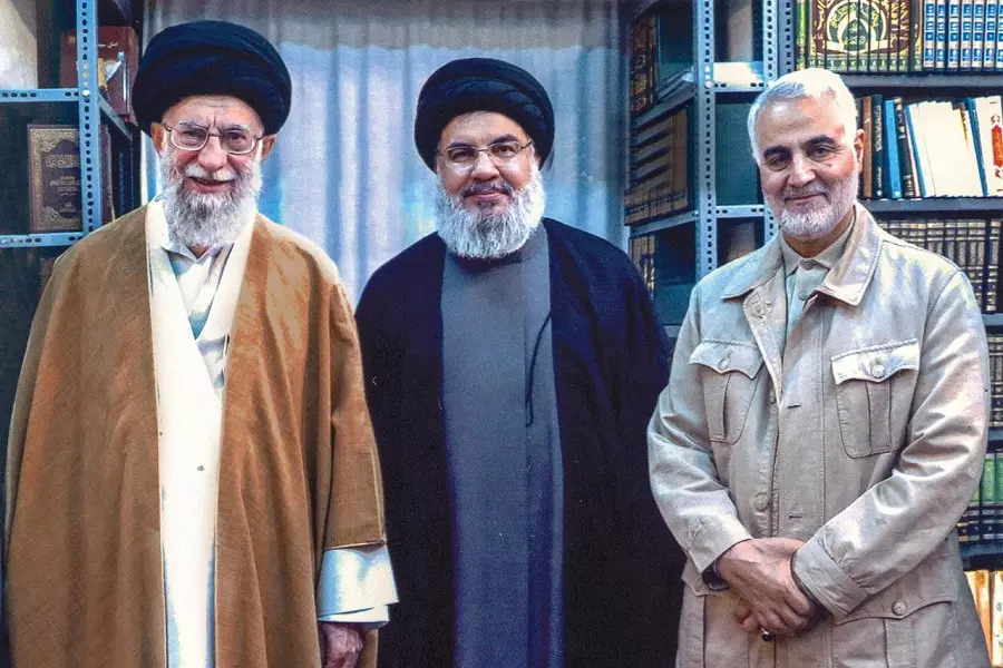 نشرتها صفحات إيرانية.. الإرهابيون الثلاثة في طهران.. لماذا؟!