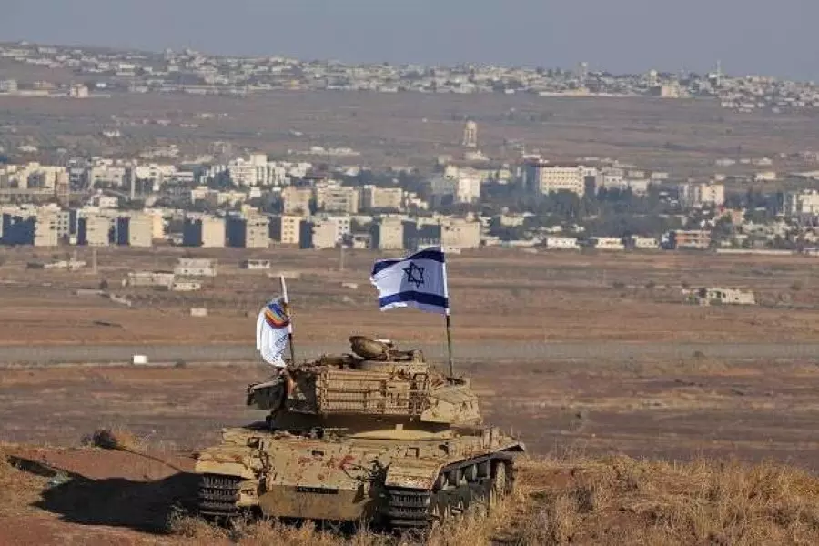 الاحتلال الإسرائيلي يستنفر استعداداً لمواجهة ضربة إيرانية من الأراضي السورية