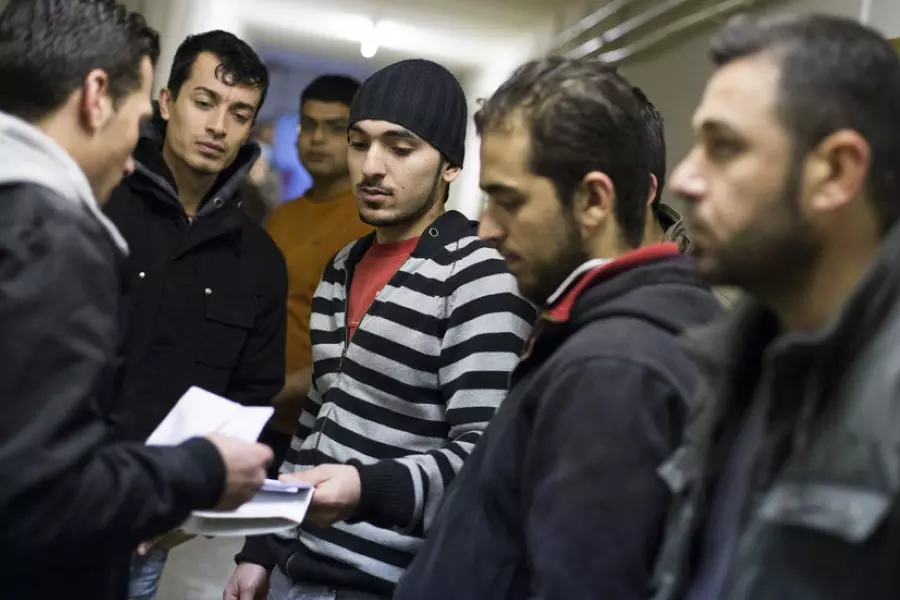 برلمان ألماني يميني يقترح تدريس اللاجئين السوريين بجزيرة "القرم" قبل إعادتهم لبلادهم