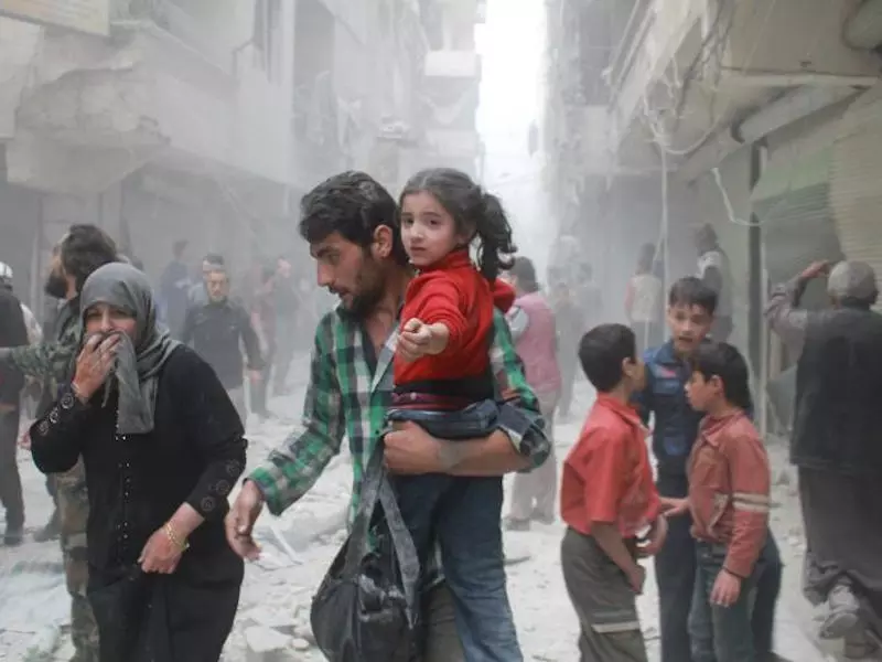 حرب "مقدسة" على ملايين السوريين