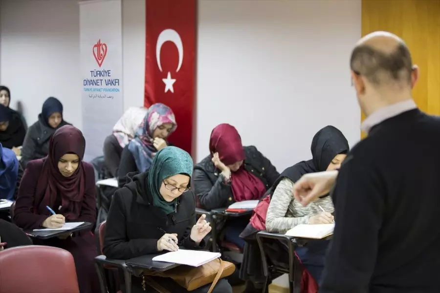 سوريون أوائل في الجامعات التركية