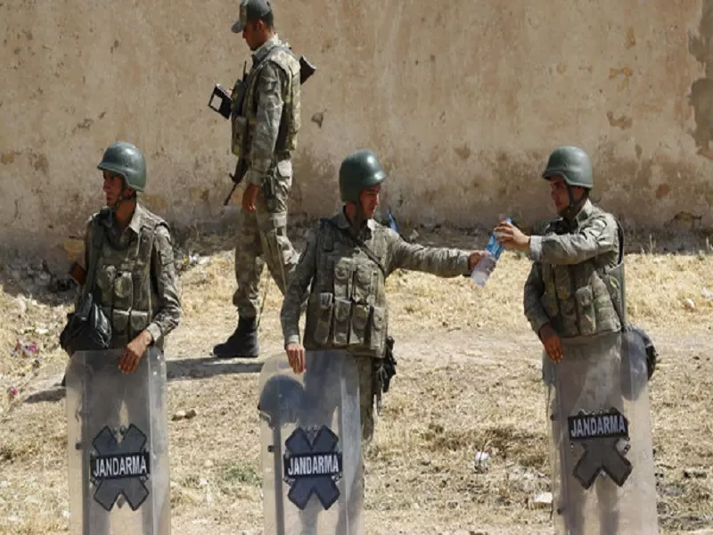 صحيفة: الجيش التركي سيجتمع لبحث إمكان التوغل بسوريا
