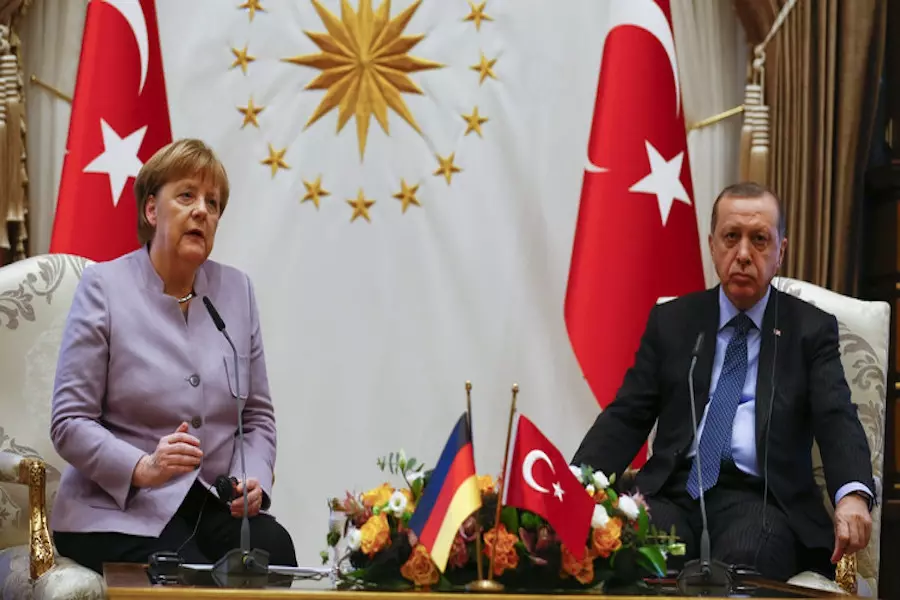 ألمانيا سوف تستقبل 500 لاجئ شهريا من تركيا