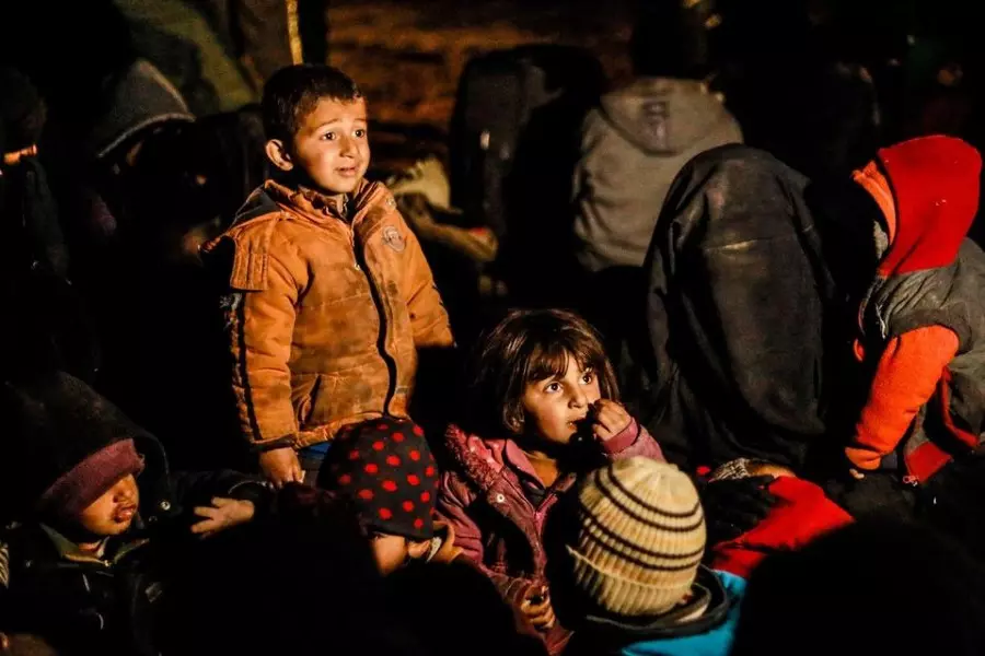 منظمة: آلاف الأطفال يعانون "أزمات نفسية" بعد خروجهم من مناطق سيطرة داعش