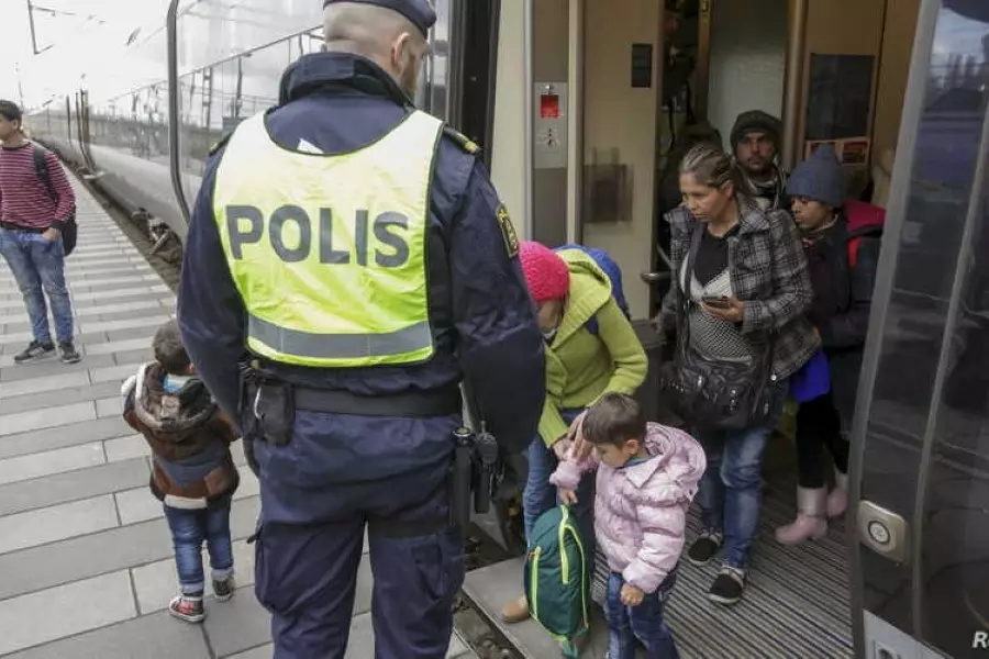 الغارديان: الخطوة الحكومية بالدنمارك لترحيل السوريين سببت هلع لدى اللاجئين