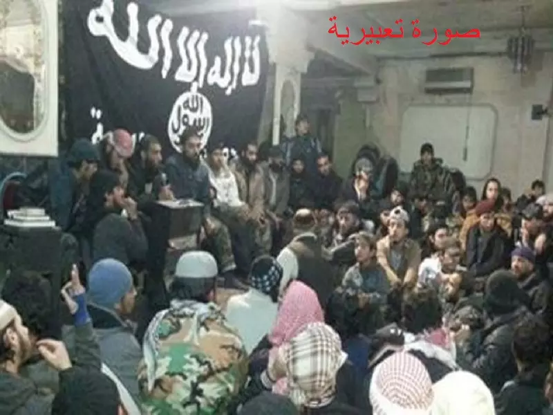في زحمة الهدن .. أخبار عن قرب انتقال 150 شخصاً من تنظيم الدولة في جنوب دمشق إلى الرقة