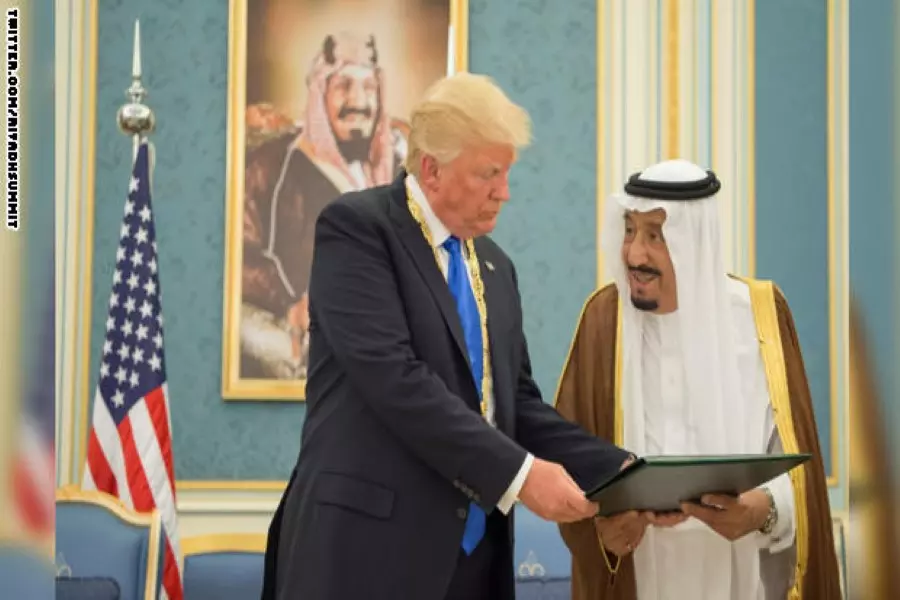 زيارة ترامب الى السعودية رسالة الى ايران وتوبيخ لإدارة أوباما