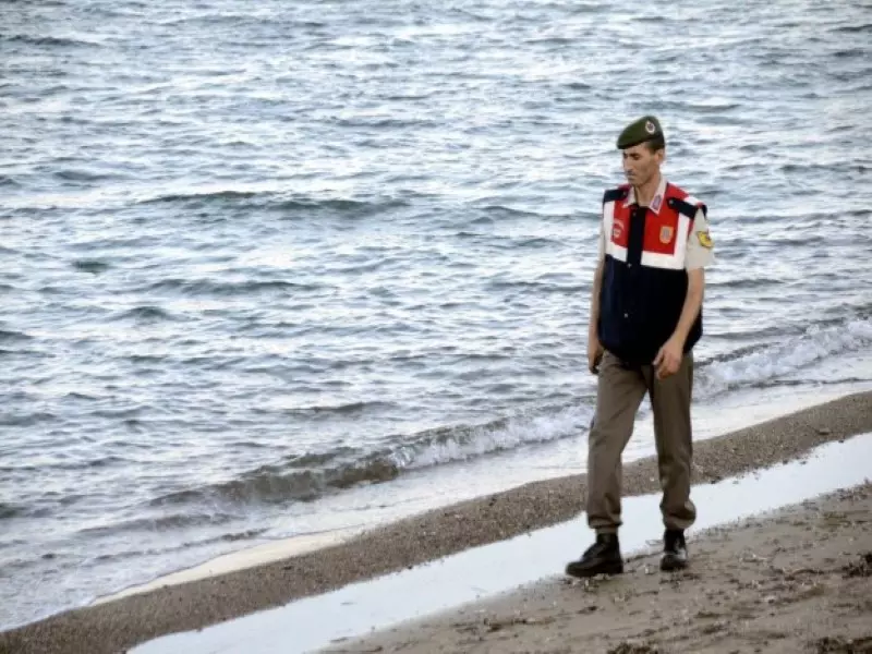 الجندي التركي الذي حمل جثة أيلان: تخيلت ابني مكانه
