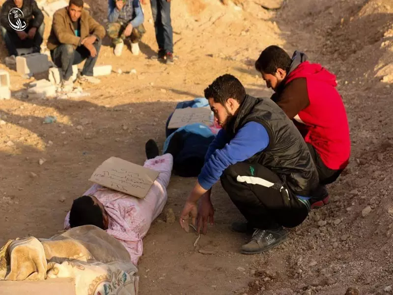 مجزرة جديدة ... مروحيات الأسد وطائراته تواصل إمطار داريا بالبراميل والقذائف