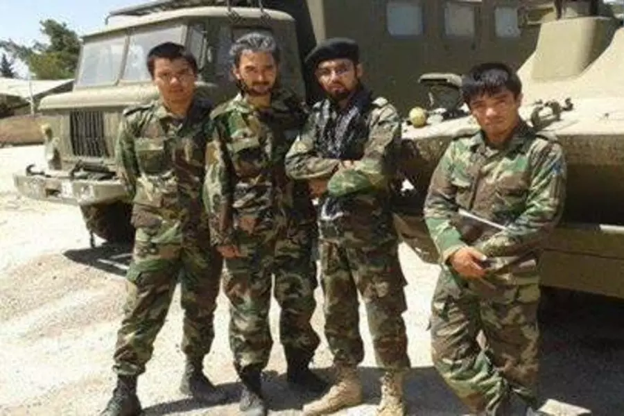 موقع "ديبكا" الاستخباراتي: قوات إيرانية ومن "حزب الله" تنتشر بزي جيش الأسد في مناطق عدة بالجنوب السوري