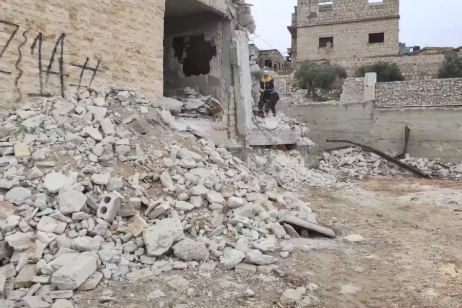 معارك عنيفة على جبهات حلب الغربية وقسد تعاون النظام.. والطيران الروسى يوقع شهداء