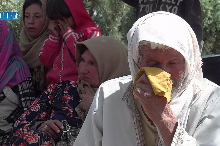 الأمم المتحدة: فرار أكثر من 300 ألف شخص باتجاه الحدود التركية بإدلب