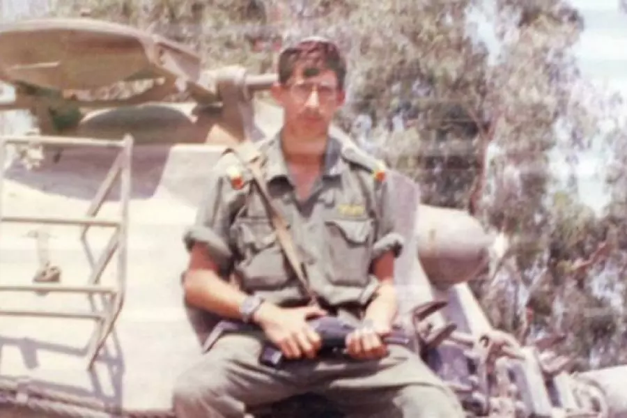 النظام "الممانع" يسلم إسرائيل رفات أحد جنودها الذين قتلوا قبل 37 عاما!!!