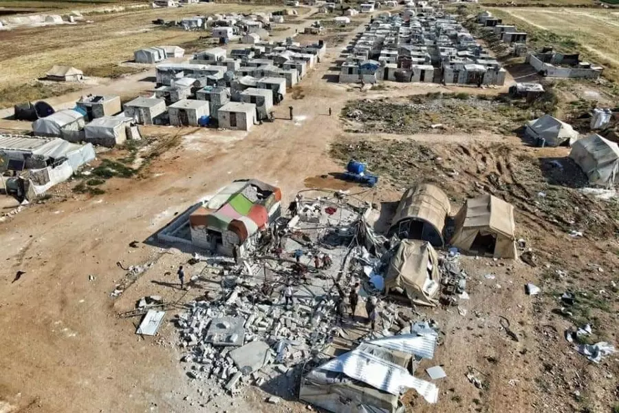 بعد قصف مخيم .. منسقو الاستجابة يدين تجدد استهداف المنشآت والبنى التحتية في الشمال السوري