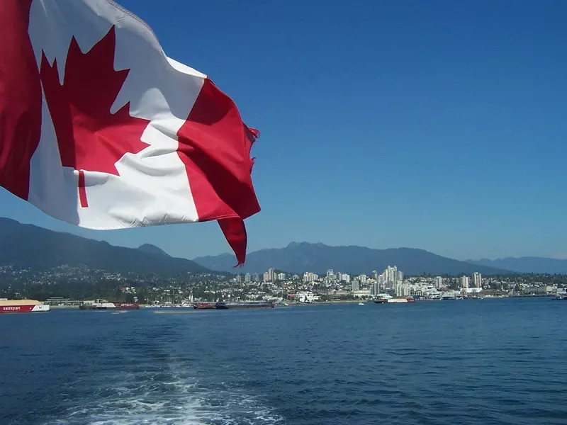 كندا تعلن تعجيل استقبال 10 آلاف لاجئ سوري