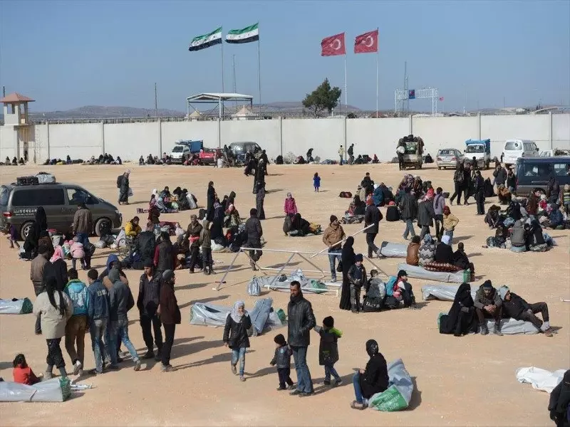 تركيا مستعدة لفتح حدوها أمام اللاجئين السوريين الجدد