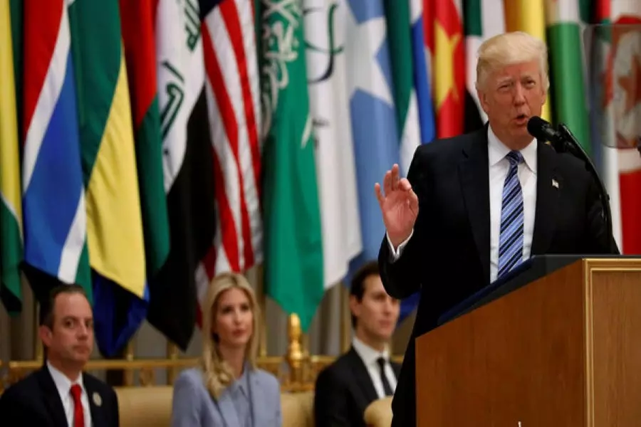 ترامب يعتبر أن القضية المشتركة بين اسرائيل والعرب هو "تهديد ايران"