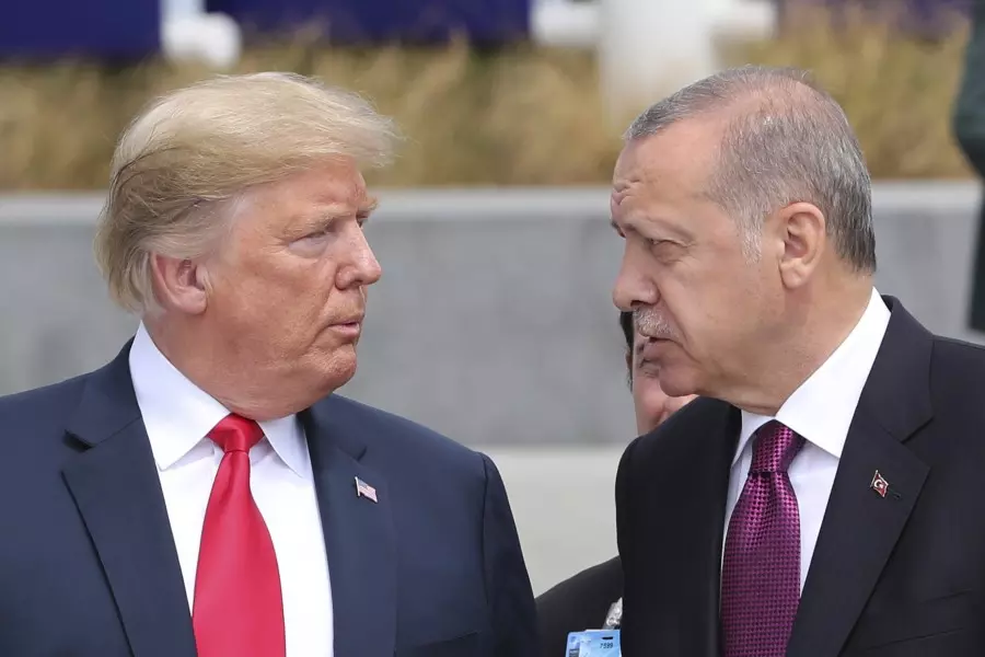 ترامب يوضح تفاصيل مكالمته مع "أردوغان" :: تركيا قادرة على محاربة داعش في سوريا