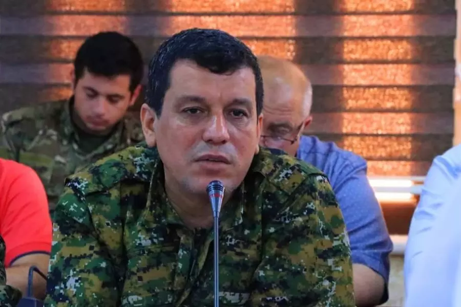 قائد "قسد": "ليس لدينا أي ثقة بروسيا والنظام السوري"