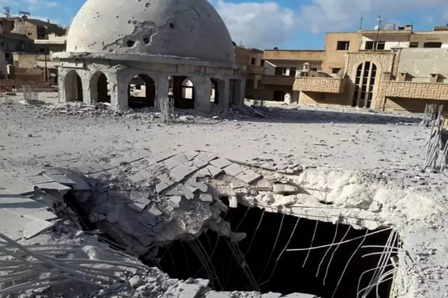 الحربي الروسي يستأنف غاراته على إدلب ويدمر مسجد في معرة النعمان