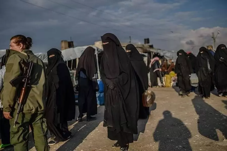 رايتس ووتش تدعو التحالف الدولي و "قسد" لحماية المدنيين الفارين من مناطق تنظيم الدولة شرق ديرالزور