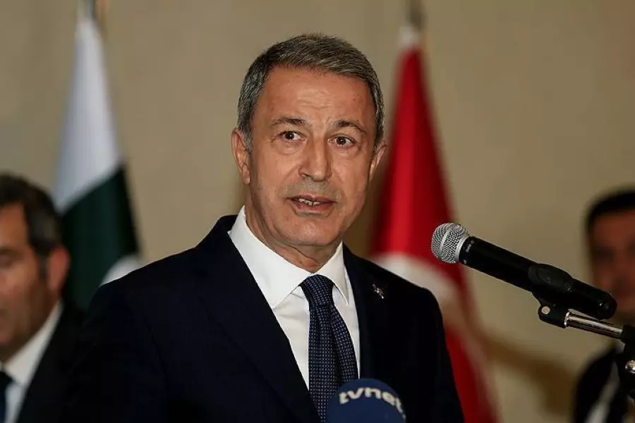 وزير الدفاع التركي: هدف "نبع السلام" حماية حدود البلاد والقضاء على "الممر الإرهابي"