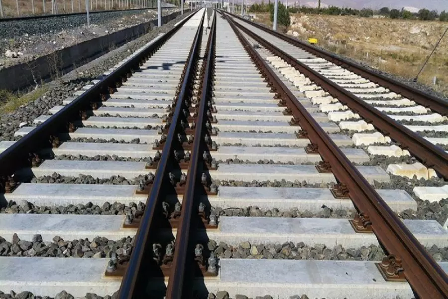 "إسرائيل" تتخوف من مشروع سكة حديد تربط سوريا بإيران