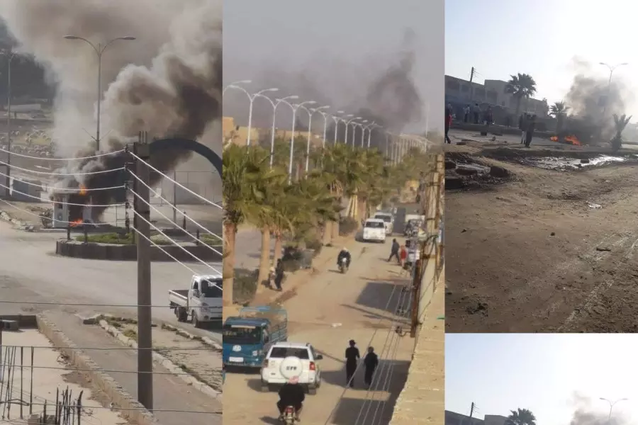 احتجاجات عارمة ضد "قسد" غرب الرقة ... والمتظاهرون يحرقون إحدى النقاط العسكرية