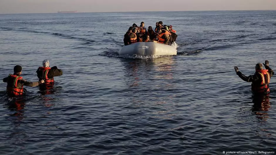 في حصيلة في مرعبة ..غرق ٤٤ شخصاً بينهم ١٧ طفلاً و مثلهم من النساء في الطريق إلى أوربا