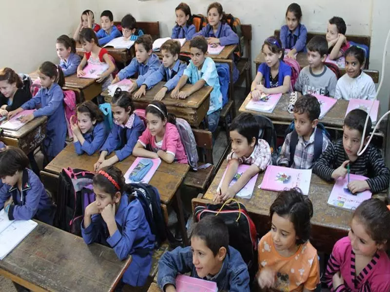 الأردن... يحصل على منحتين لدعم تعليم الطلاب السوريين