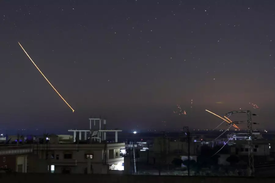 مصادر عسكرية تؤكد علم روسيا بالضربات الإسرائيلية على حماة قبل وقوعها