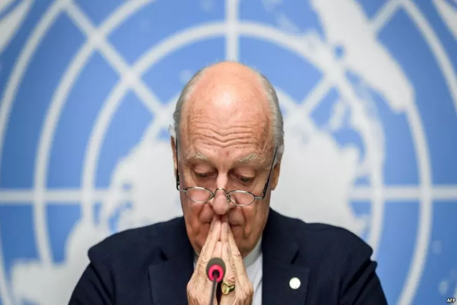 بعد إخفاقاته المتكررة .... المبعوث الأممي لسوريا "دي مستورا" يبلغ مجلس الأمن باستقالته