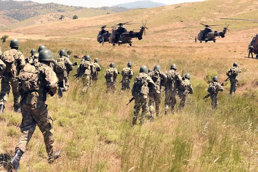 عميلة السيطرة على جرابلس بدأت.. الجيش التركي والجيش الحر يستعدون للتوغل البري
