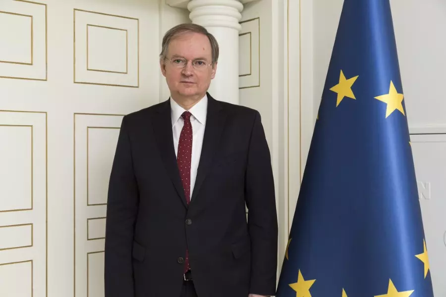 رئيس بعثة الاتحاد الأوروبي: الاتحاد سيواصل دعم اللاجئين في تركيا