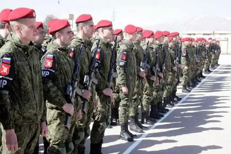 ناشطون يسخرون من انتشار الشرطة العسكرية الروسية بالقرب من الزبداني و مضايا