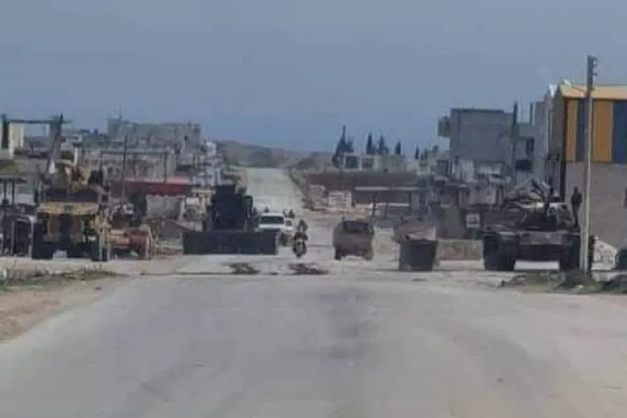 قوات تركية مدعومة بالدبابات تثبت ثالث نقطة لها حول مدينة سراقب بإدلب