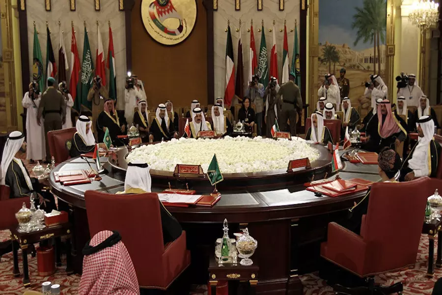 “الخليج + مصر” يقررون مقاطعة قطر تحت مظلة “الإرهاب” و عزلها لأسباب “الأمن القومي” !!!