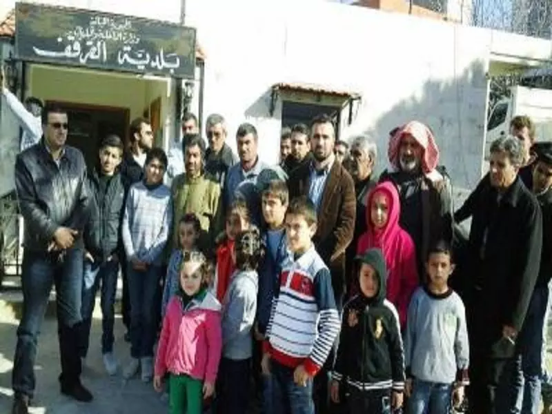 بلدية الفرقف... على اللاجئين السوريين عدم إرسال أبنائهم الى مدارس خارج البلدة