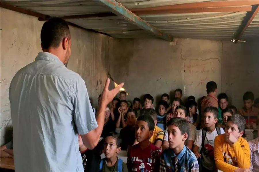 الائتلاف: قطع برامج التعليم لا يختلف بالنتيجة عن استهداف الأسد للمدارس