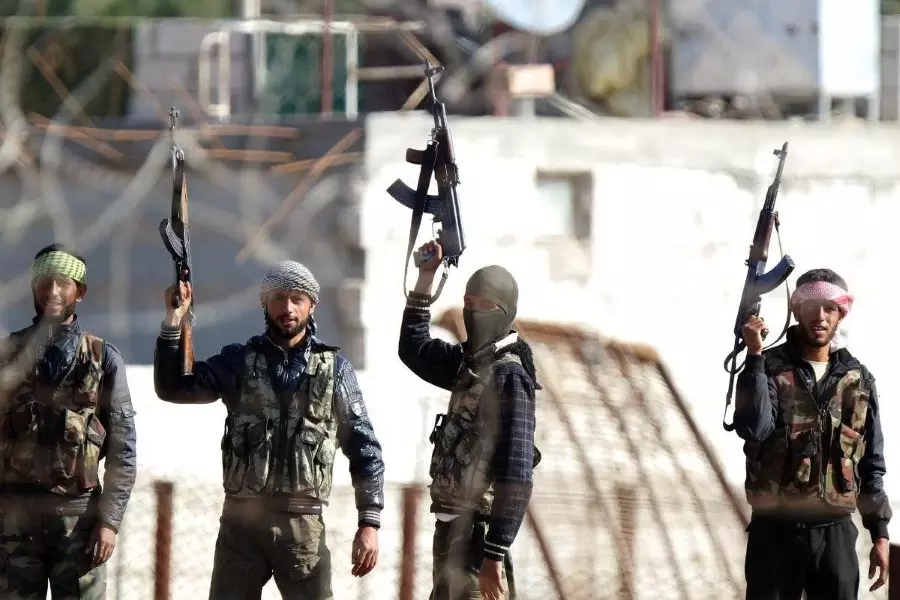 القوات التركية تدرب "درع فرات" جديد شمالي سوريا