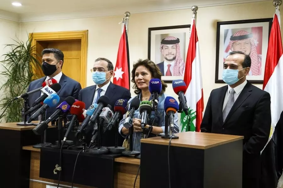 موقع: نقل الغاز المصري للبنان فرصة لنظام الأسد للإفلات من عقوبات واشنطن
