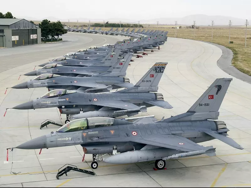 رئاسة الأركان التركية: إبعاد طائرة حربية لقوات الأسد عن الحدود