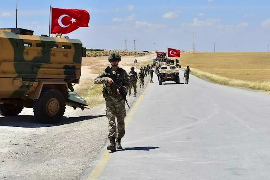 تعزيزات عسكرية كبيرة للقوات التركية تصل مشارف منبج شرقي حلب