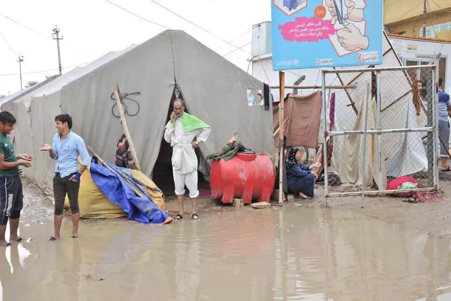 "مخيمات عرسال" ... المياه بين آلاف الخيم وداخلها ولا خطوات لإنقاذ قاطنيها