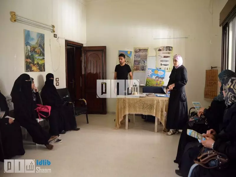 محاضرات توعوية للنساء في إدلب لتعليمهن كيفية التعامل مع مخلفات القصف
